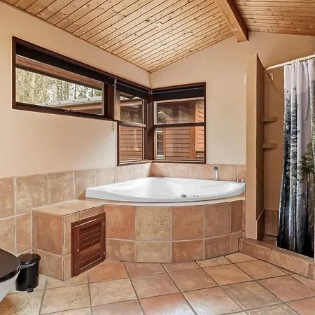 בית נופש Patrizia - 1km From The Sea By Interhome Molby